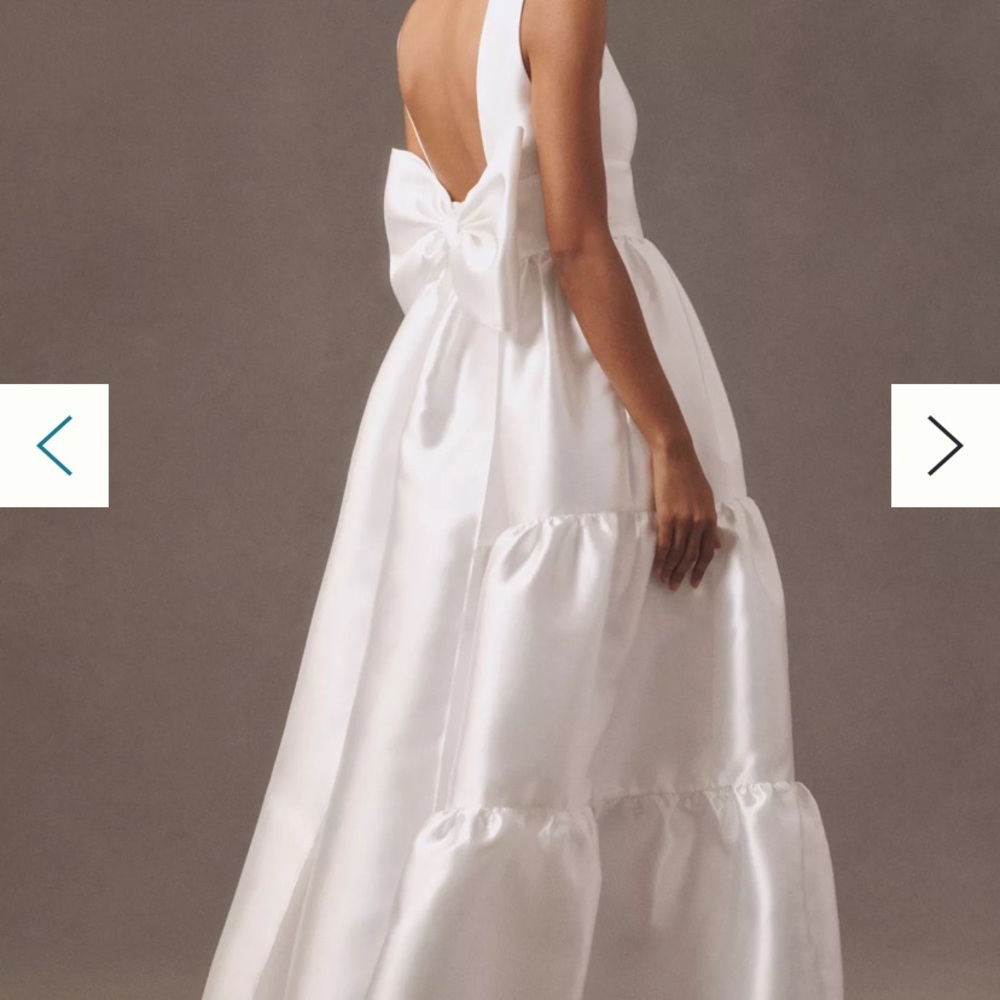 Hutch Elegant White Wedding Dress with Bow